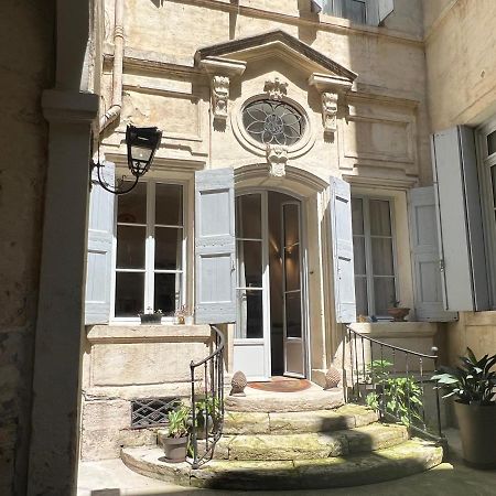 Courbet'S Bachelor Pad Apartment Montpellier Exterior photo